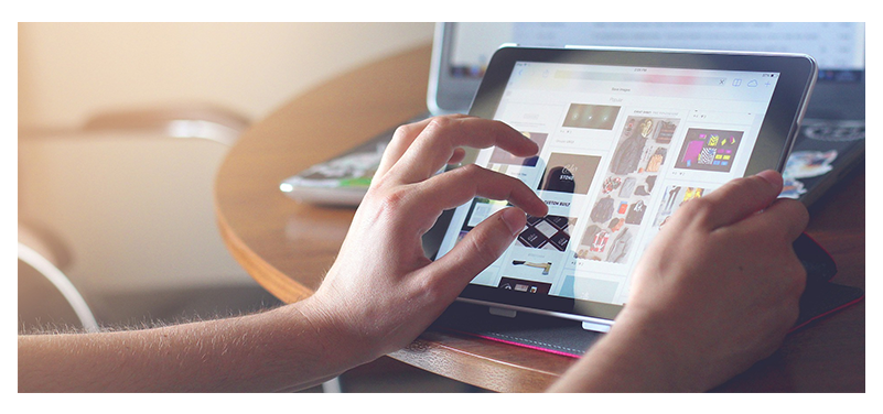 domain research using laptop